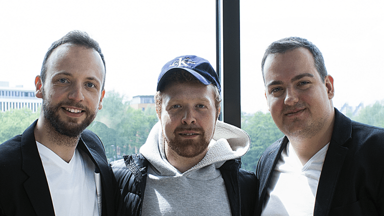 Slobodan Zlatanović, David Newman, Janis Hau am Mediapark Köln, nach den Aufnahmen zum Testimonal zum Branding-Coaching